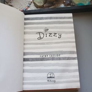 Dizzy by Cathy Cassidy